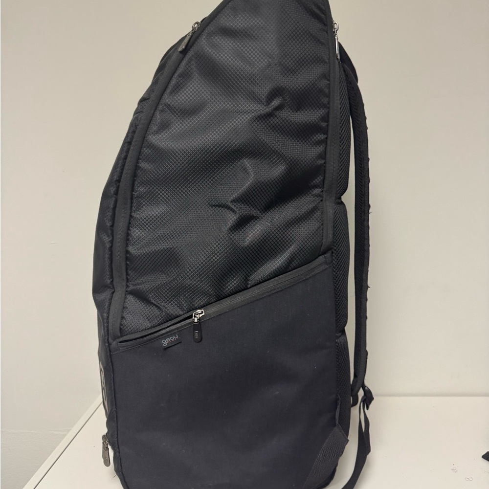 Men's Black Backpack With Spacious Interior - image 2